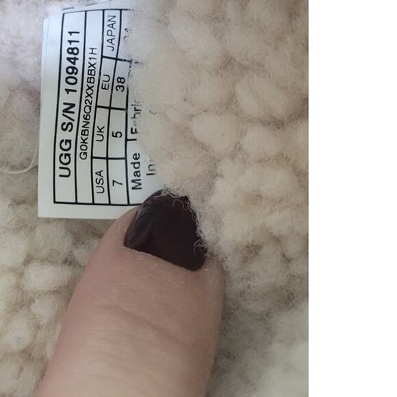 UGG Boots Womens 7 Brown Suede Shealing Sherpa Lined Slip On Casual Warm Boot - Picture 10 of 10